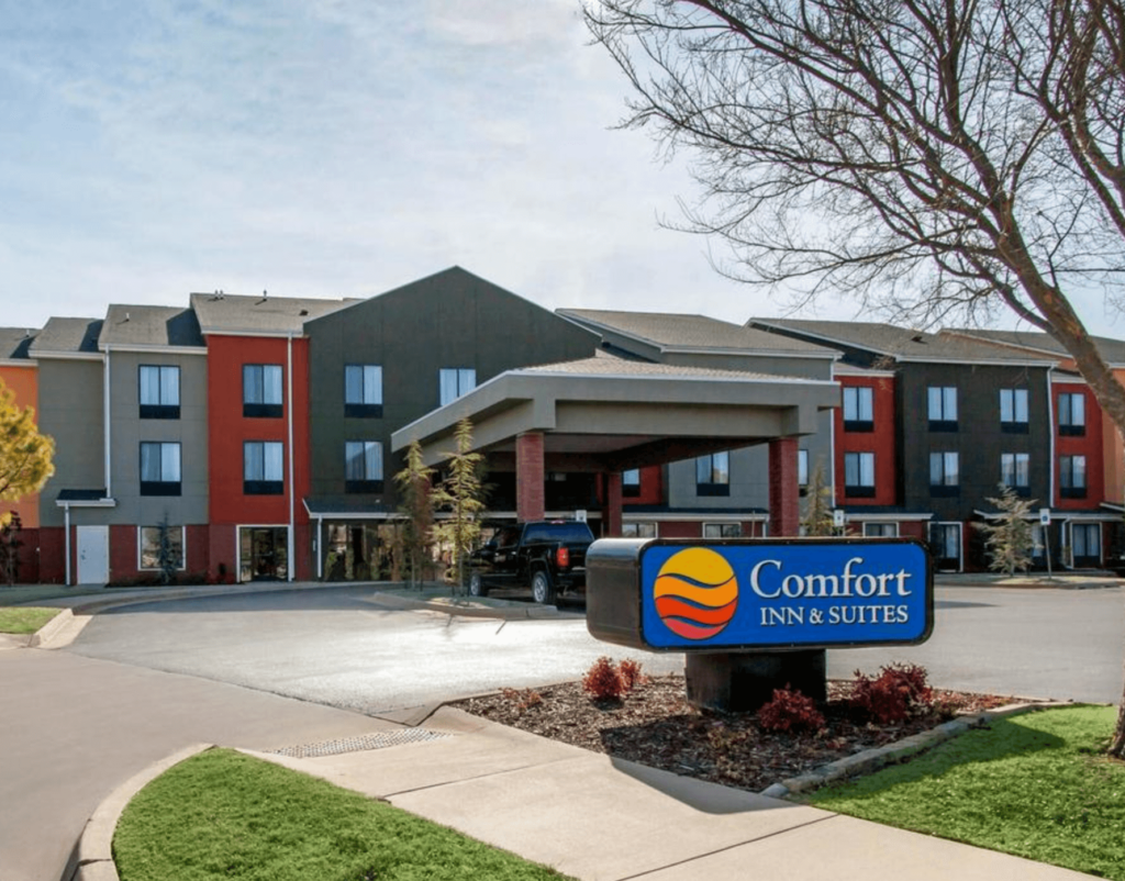 Comfort Inn and Suites Hotel