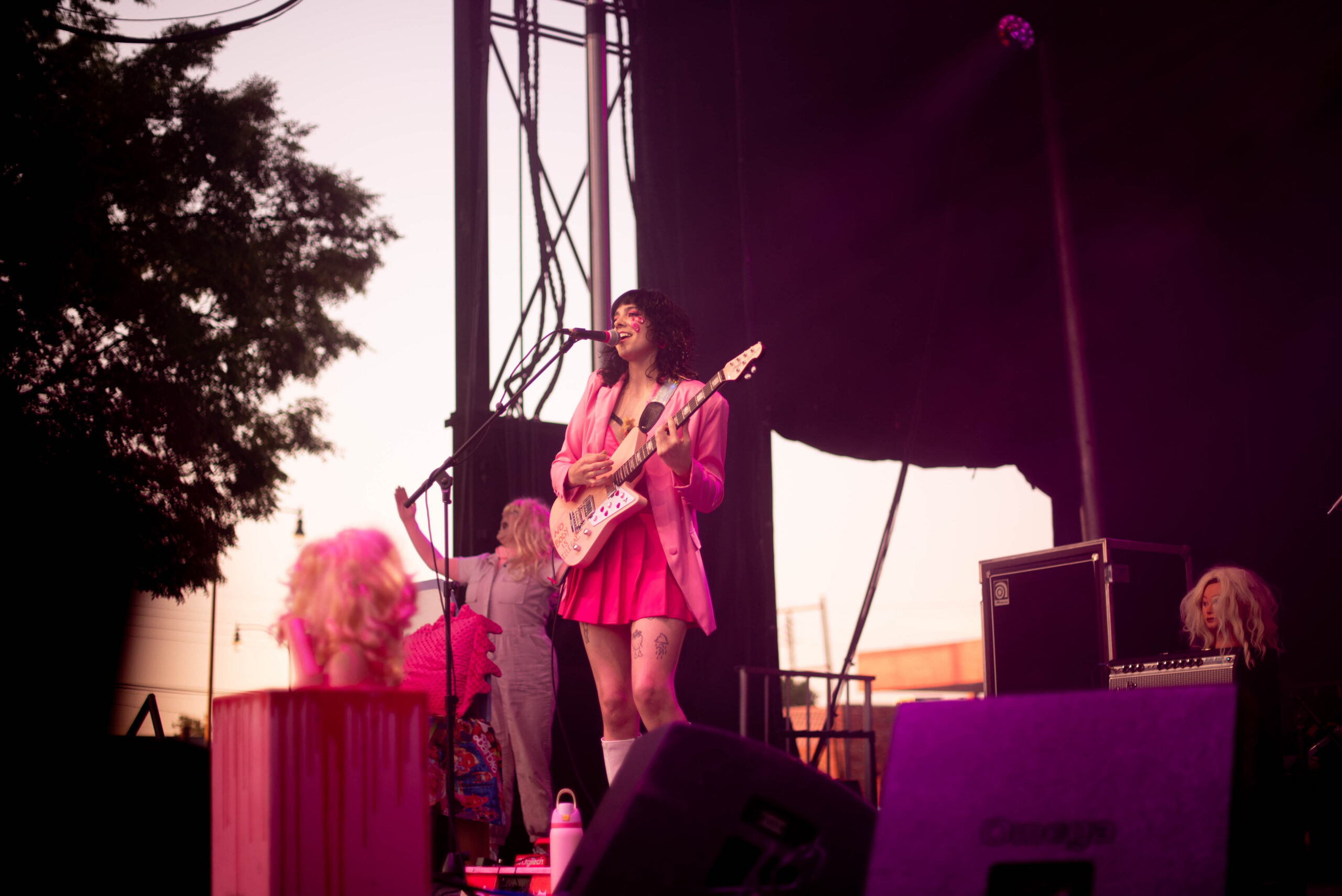 2025_NMF_Saturday_4.26.25_Stepmom_Main Stage-3